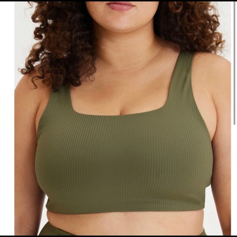 Girlfriend Collective Green Cypress RIB Tommy Cropped Bra - Women’s Size Large L